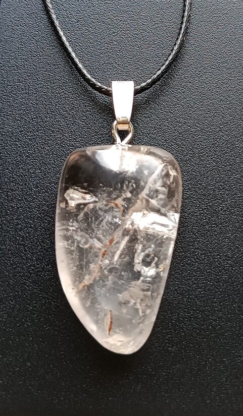 Kalnu kristāla kulons