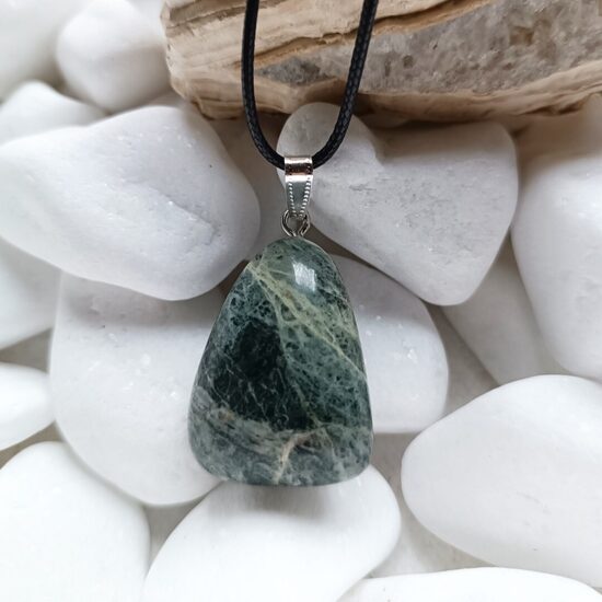 Burtnieku akmens kulons