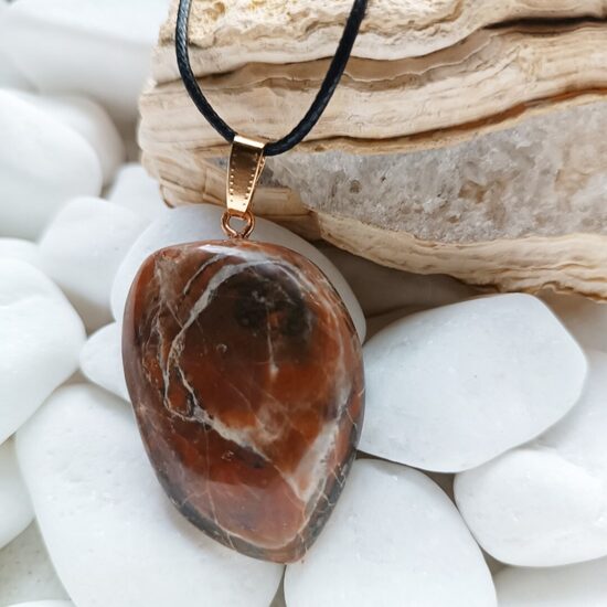 Burtnieku akmens kulons