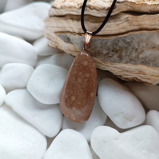 Burtnieku akmens kulons